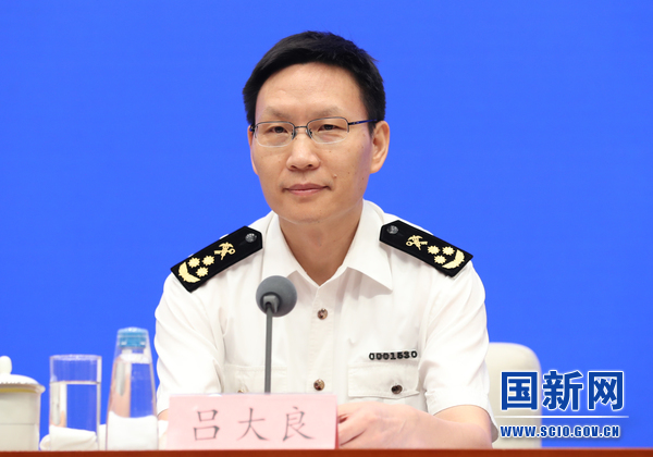 海關(guān)總署：初步統(tǒng)計(jì)今年上半年跨境電商進(jìn)出口1.1萬(wàn)